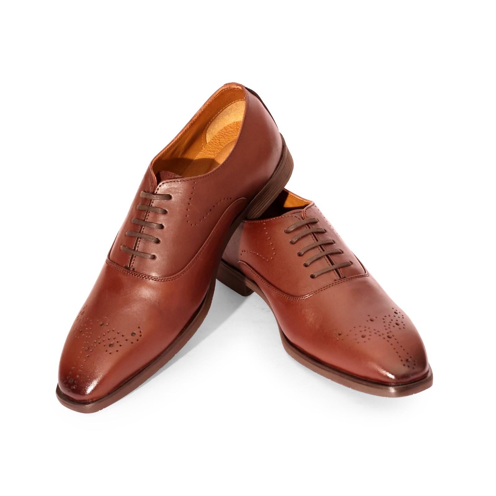 Prime Derby — Open-lace Derby, minimal brogue, brown